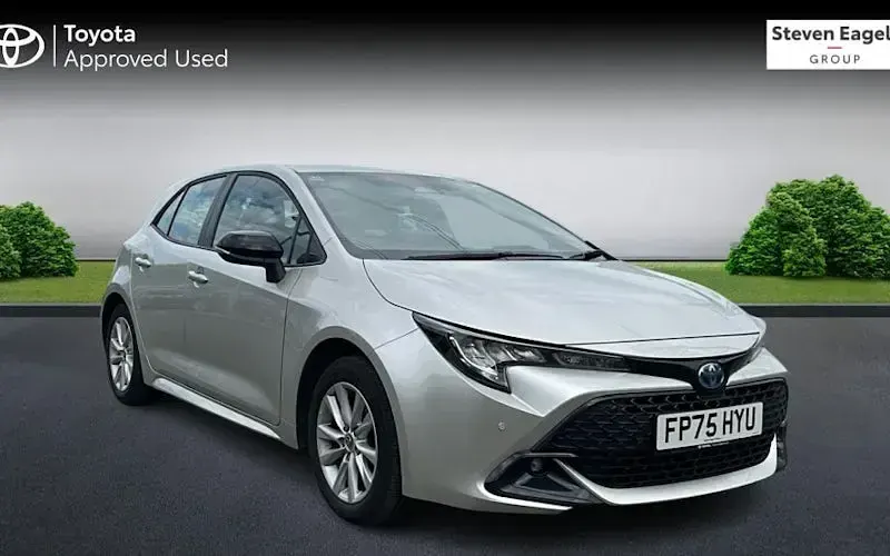 Used Toyota Corolla 178 HP (130 kW) 2026 Hatchback