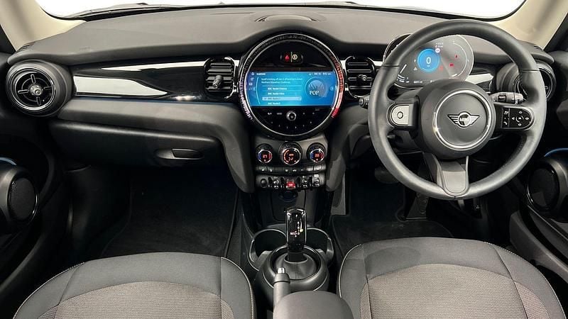 Used Mini Cooper Classic 134 HP (98 kW) 2023 Blue Hatchback