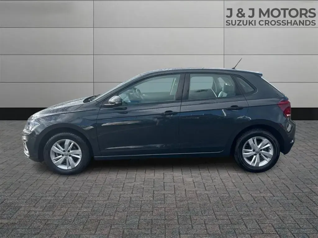 Used VW Polo SE 65 HP (47 kW) 2019 Grey Hatchback