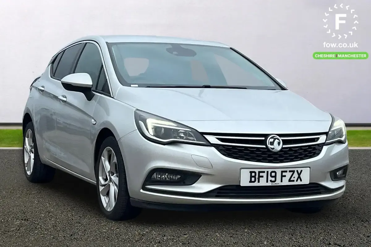 Used Vauxhall Astra SRi 150 HP (110 kW) 2019 Hatchback