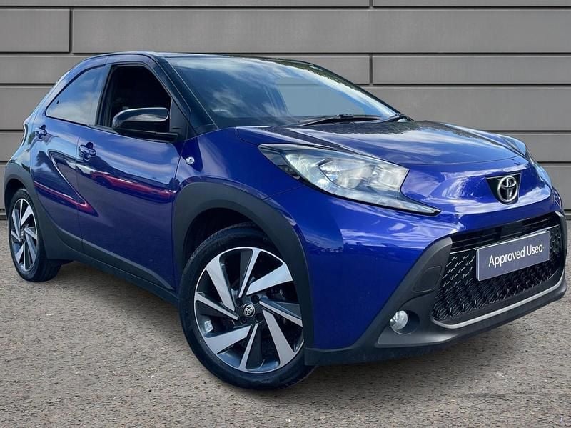 Blue Used 2024 Toyota Aygo X SUV | £14,350 - Image 1/4