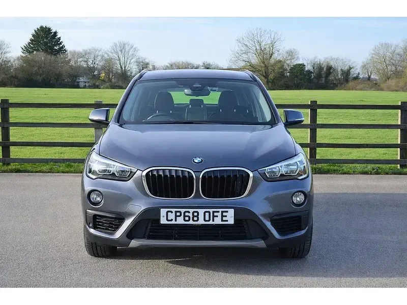 Używany BMW X1 Comfort Edition 150 KM (110 kW) 2018 Szary SUV