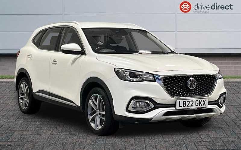 White Used 2022 MG HS Excite SUV | £13,380 (Fair price) - Image 1/4