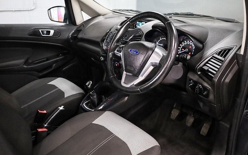 Usado Ford Ecosport Titanium 91 HP (66 kW) 2014 Cinzento SUV
