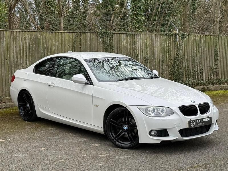 Used BMW 320 M Sport 2013 White Coupe