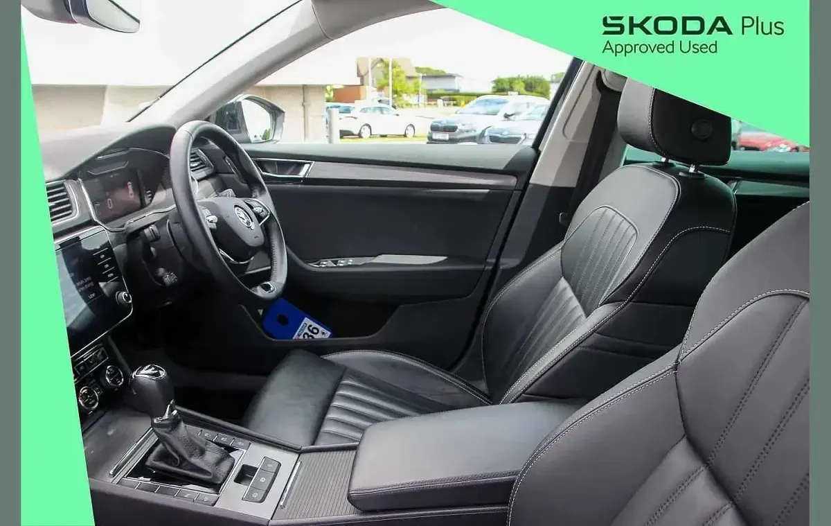 Used Skoda Superb SE L 196 HP (144 kW) 2023 Black magic pearl effect Estate