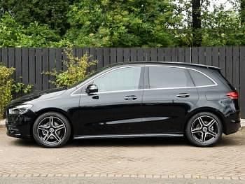 Ny Mercedes B200 Executive 163 HK (119 kW) 2025 Svart Minibuss