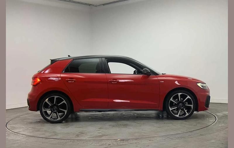 Used Audi A1 Black Edition 113 HP (83 kW) 2024 Red SUV
