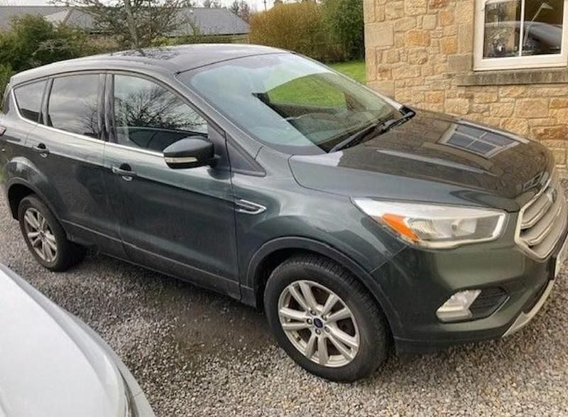 Used Ford Kuga Zetec 182 HP (133 kW) 2017 Green SUV