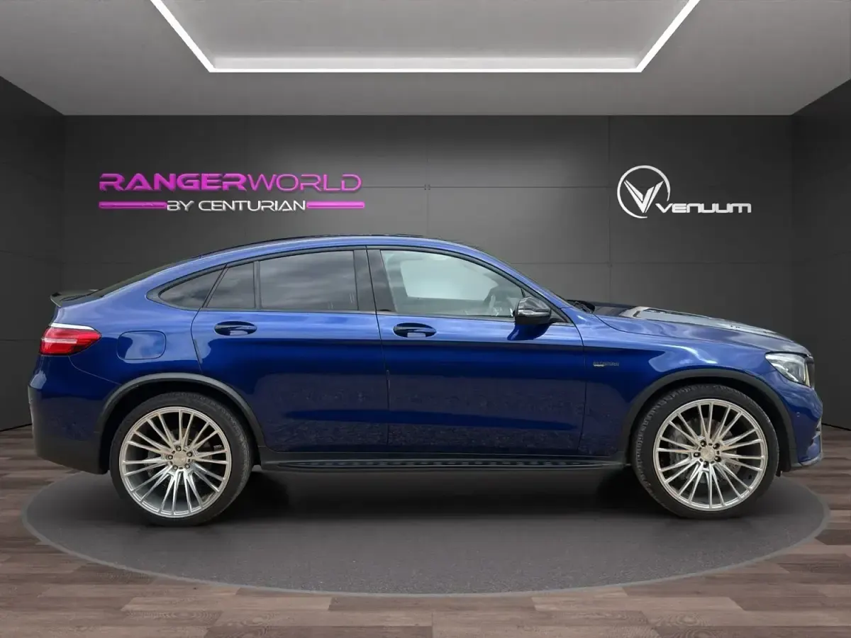 Usado Mercedes GLC43 AMG Premium Plus 2019 Azul Coupé