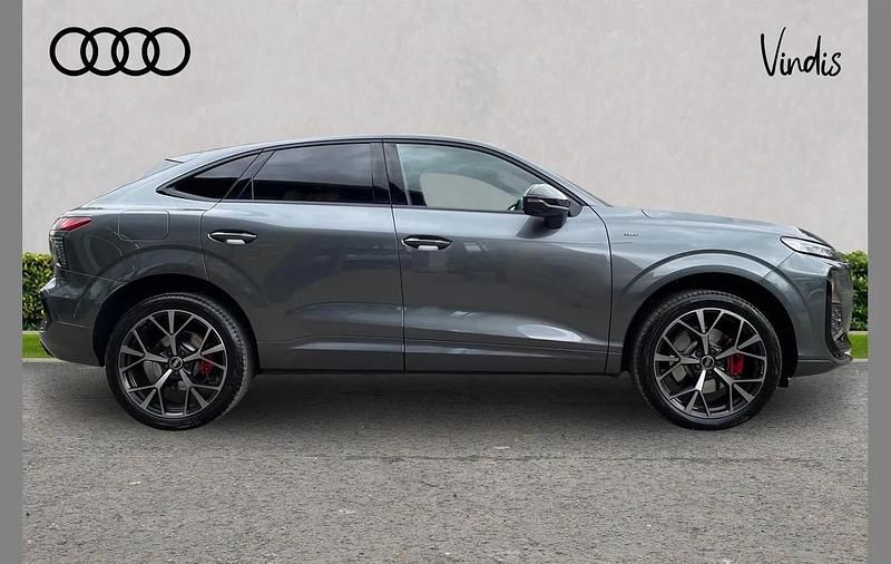 New Audi Q3 Advanced 272 HP (200 kW) 2026 Grey SUV