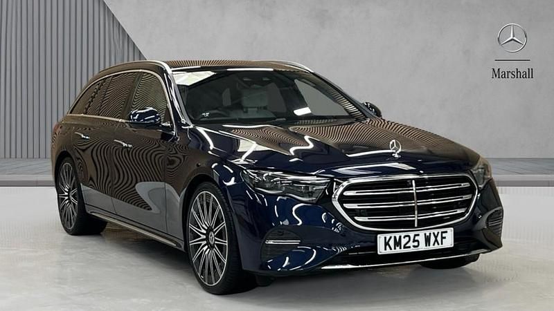 Used Mercedes E450 Premium Plus 367 HP (269 kW) 2025 Nautical blue metallic