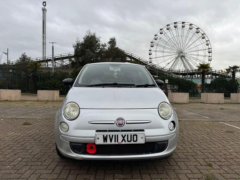 Usado Fiat 500 Pop 69 HP (50 kW) 2011 Prateado Citadino