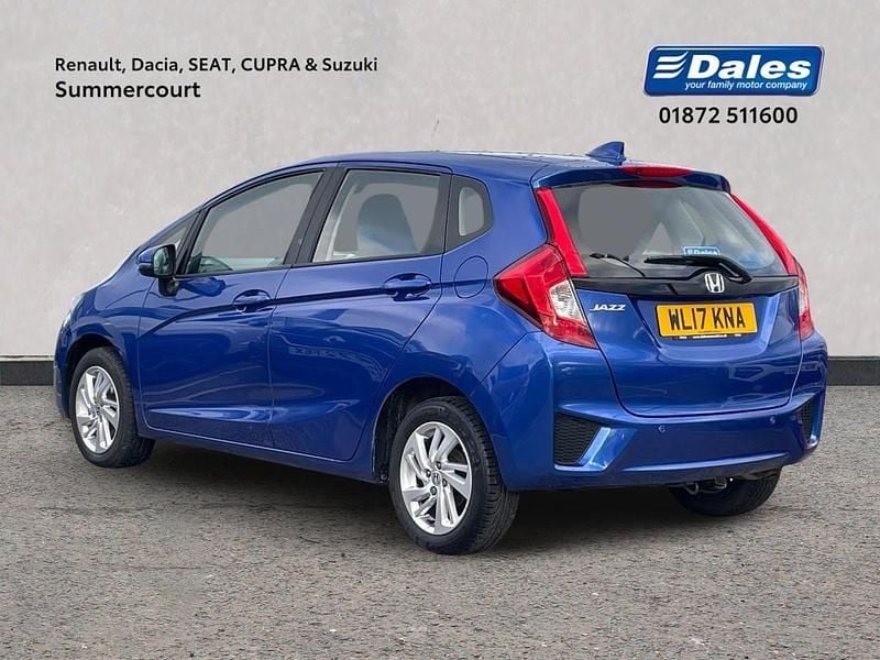 Used Honda Jazz SE 102 HP (75 kW) 2017 Blue Hatchback