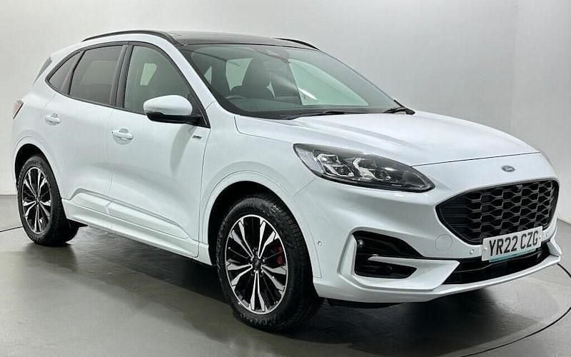 Second-hand Ford Kuga ST-Line X 225 CP (165 kW) 2022 SUV