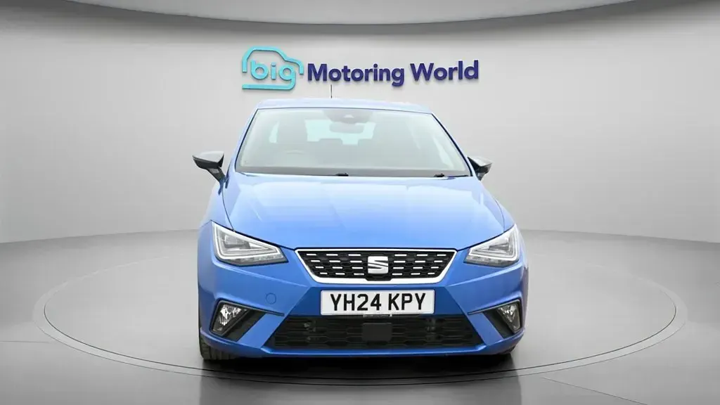 Usado Seat Ibiza XCELLENCE 110 HP (80 kW) 2024 Azul Citadino