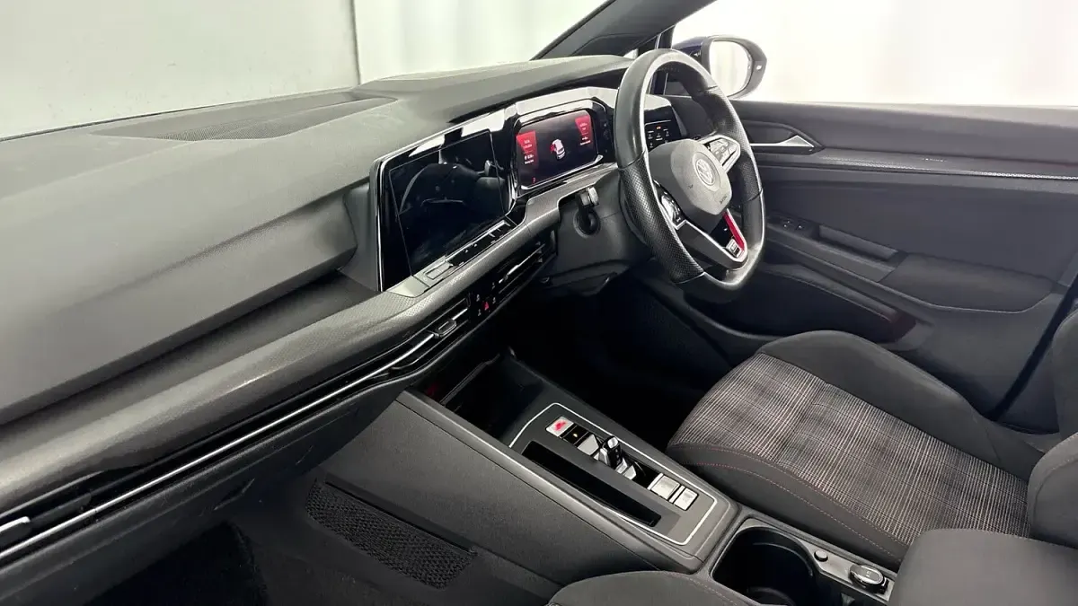Used VW Golf VII GTI 241 HP (177 kW) 2021 Atlantic blue Hatchback