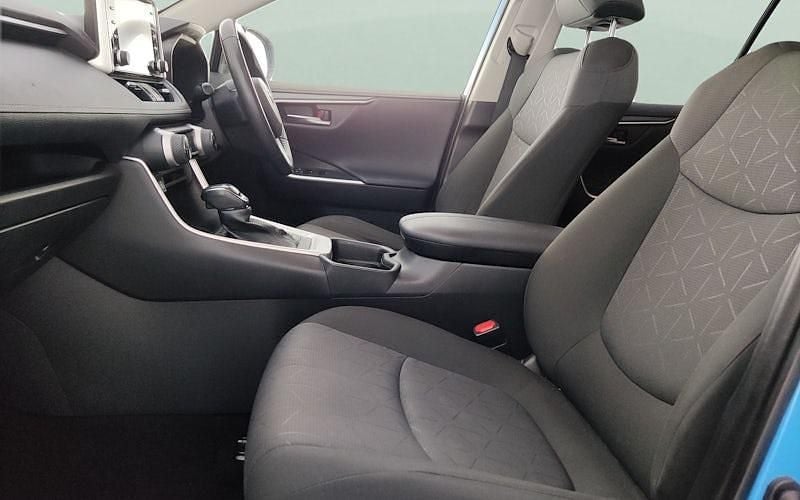 Used Toyota RAV4 218 HP (160 kW) 2022 SUV