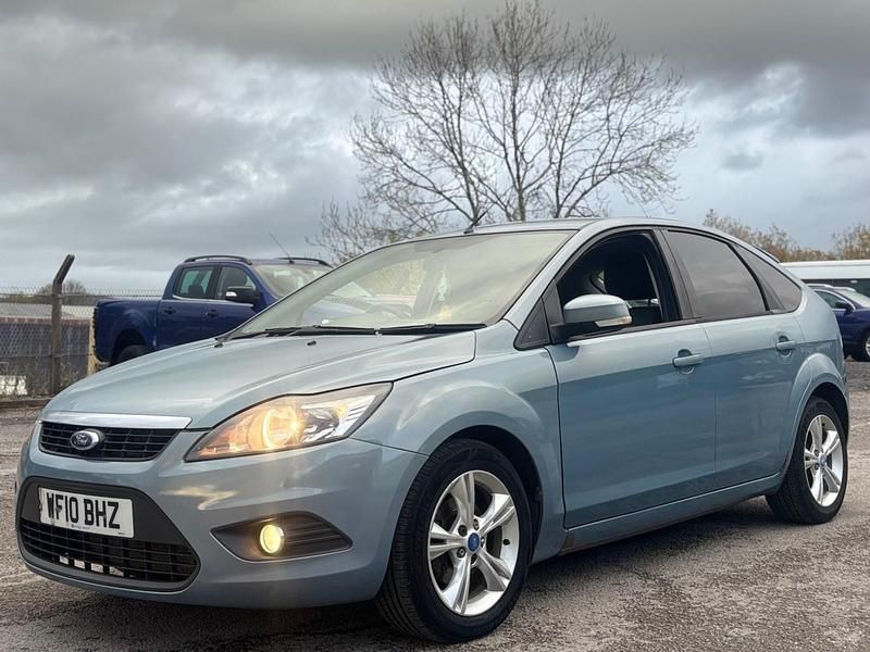 Used Ford Focus Zetec 110 HP (80 kW) 2010 Blue Hatchback