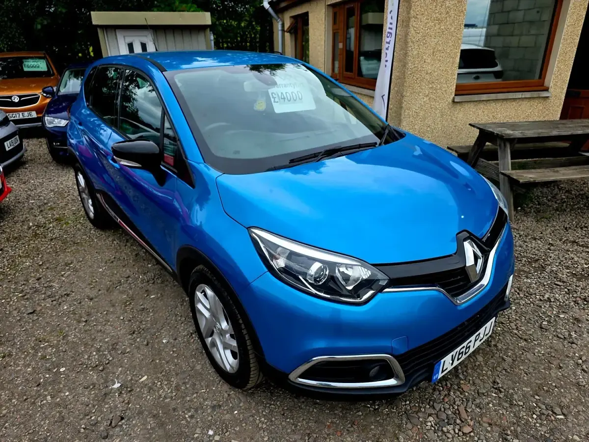 Used Renault Captur Dynamique 2016 Blue SUV