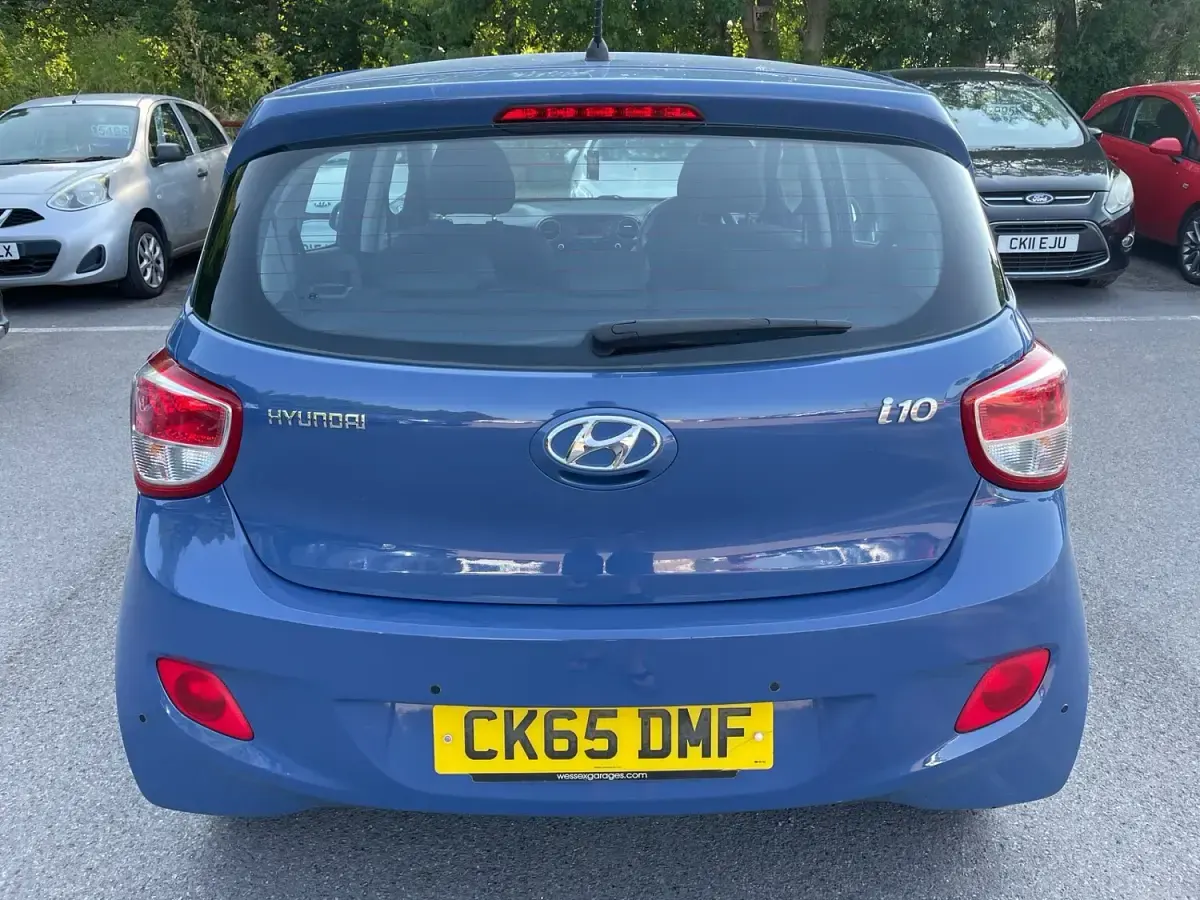 Used Hyundai i10 SE 2015 Blue Hatchback
