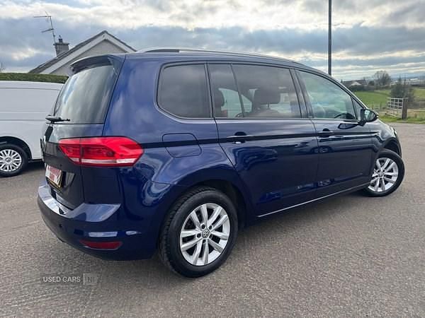 Used VW Touran Family 115 HP (84 kW) 2018 Blue MPV