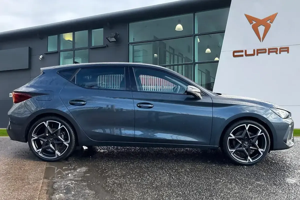 Used Cupra Leon 150 HP (110 kW) 2025 Grey Hatchback