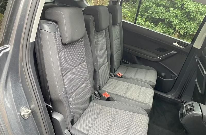 Used VW Touran Family 110 HP (80 kW) 2018 Grey MPV