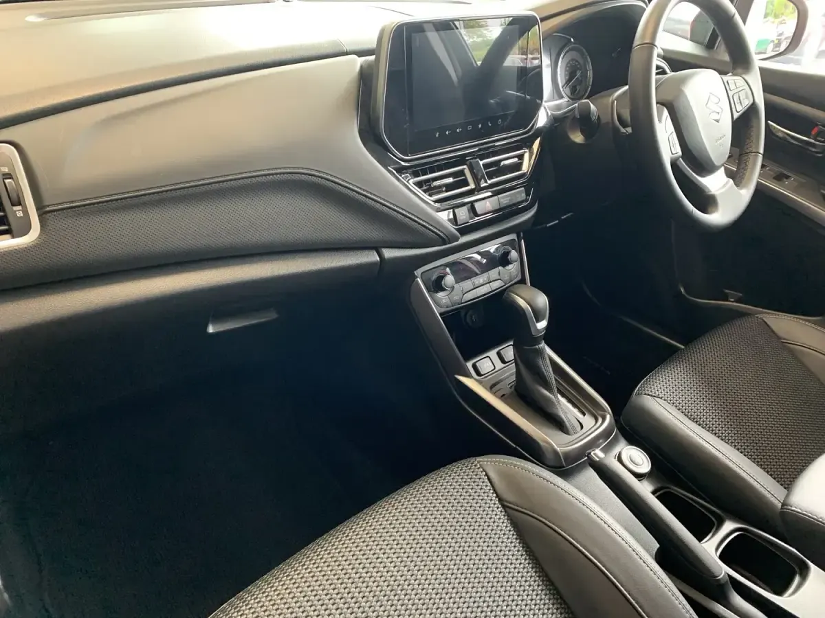 Used Suzuki SX4 S-Cross 116 HP (85 kW) 2023 Red SUV
