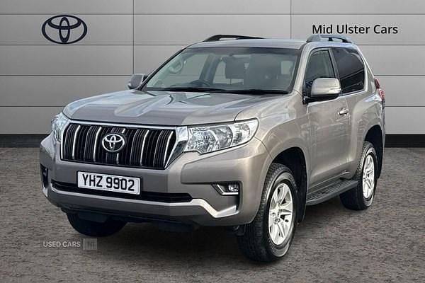 Used Toyota Land Cruiser Active 204 HP (150 kW) 2023 Bronze Estate