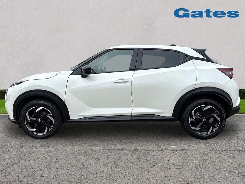 Used Nissan Juke N-Connecta 114 HP (83 kW) 2023 White SUV