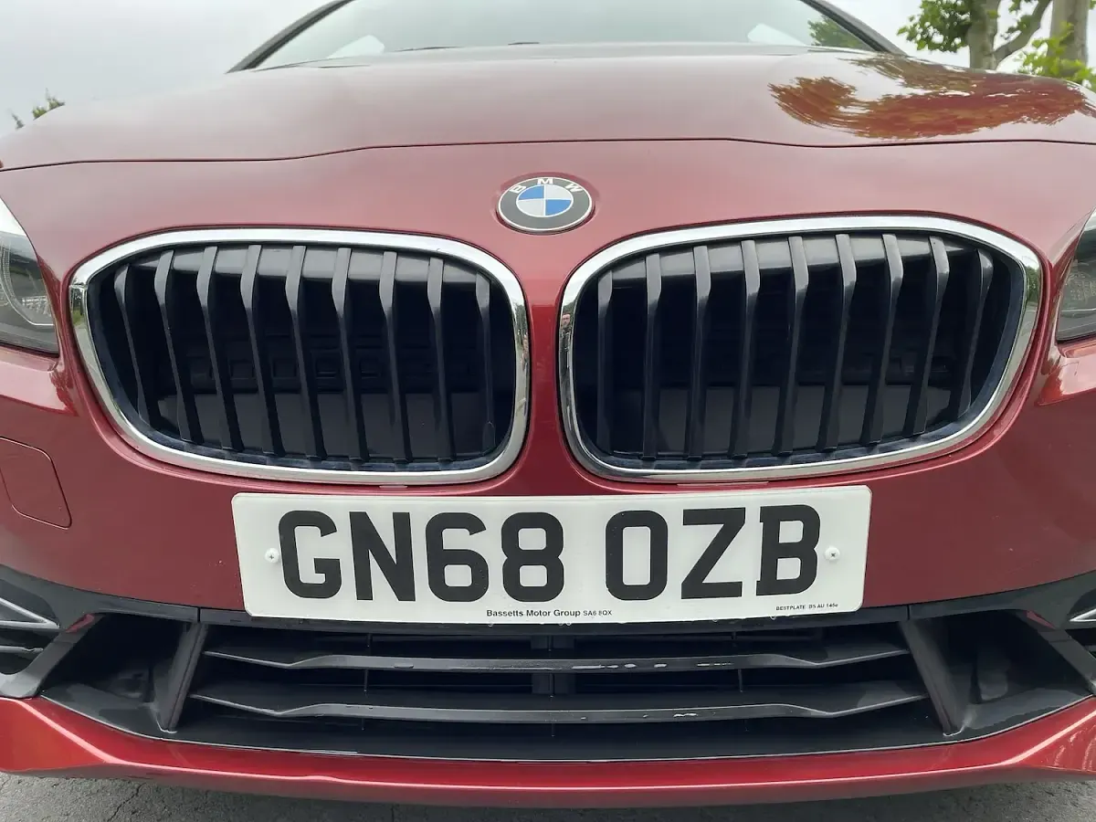 Used BMW 220 Active Tourer Sport Line 189 HP (139 kW) 2018 Red MPV