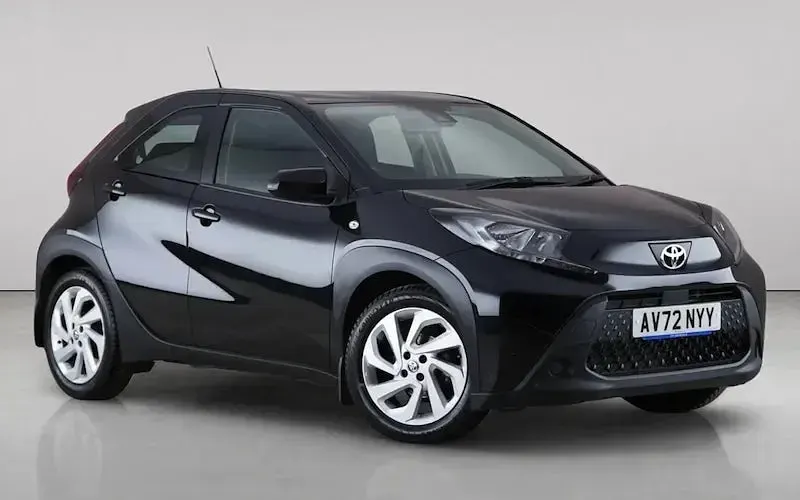 Used Toyota Aygo X PURE 72 HP (52 kW) 2025 SUV