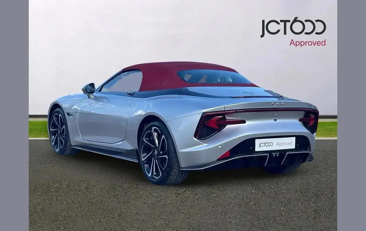 Used MG Cyberster 375 kW (510 HP) 2025 Silver Cabriolet