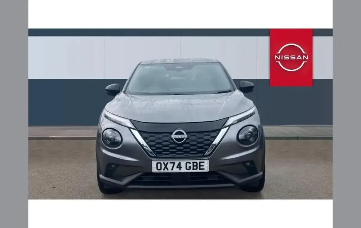Used Nissan Juke Tekna 143 HP (105 kW) 2025 Grey SUV
