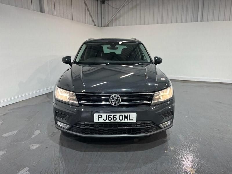 Used VW Tiguan SE 150 HP (110 kW) 2016 Grey SUV