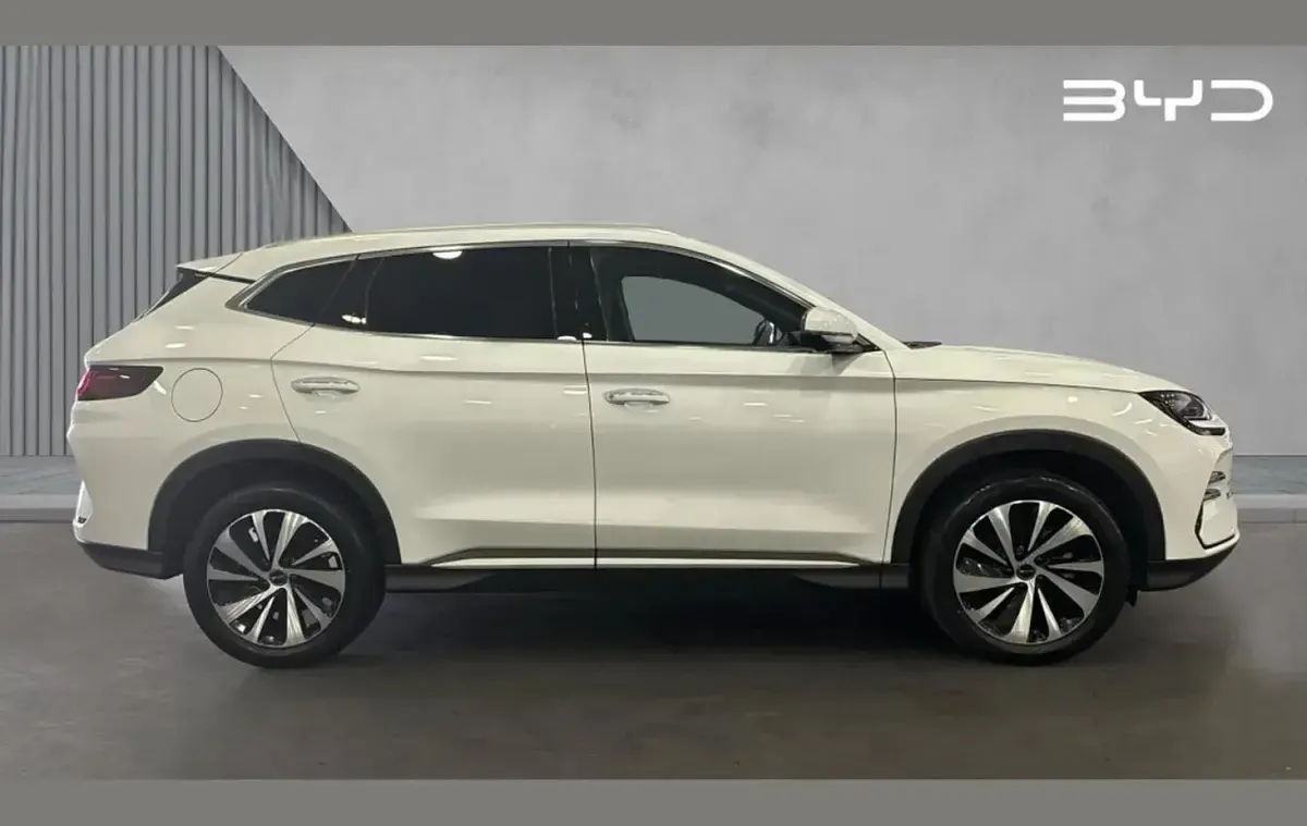 Used BYD Seal U Comfort 218 HP (160 kW) 2025 White SUV