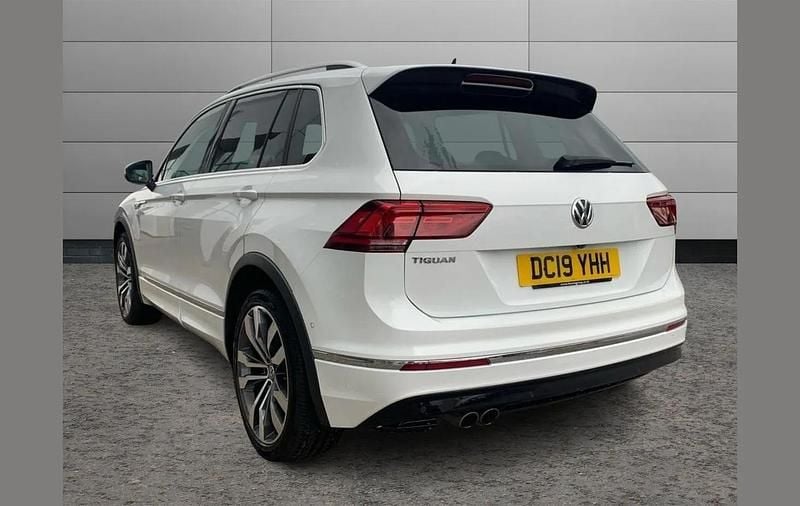 Used VW Tiguan R-line 150 HP (110 kW) 2019 White SUV