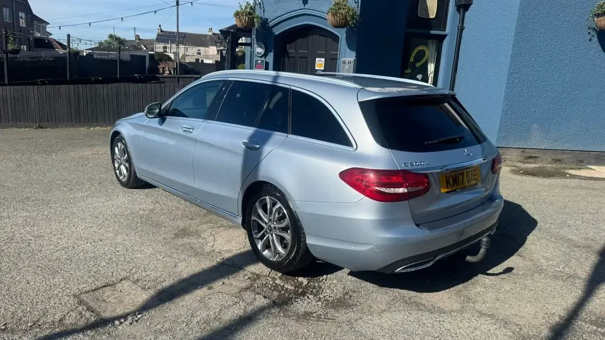 Used Mercedes C200 Premium 2017 Silver Estate