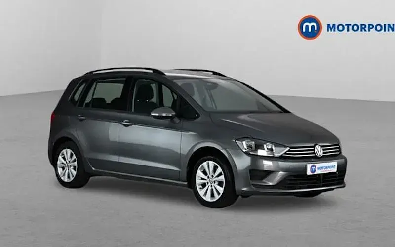 Used VW Golf VII SE 125 HP (91 kW) 2017 Hatchback