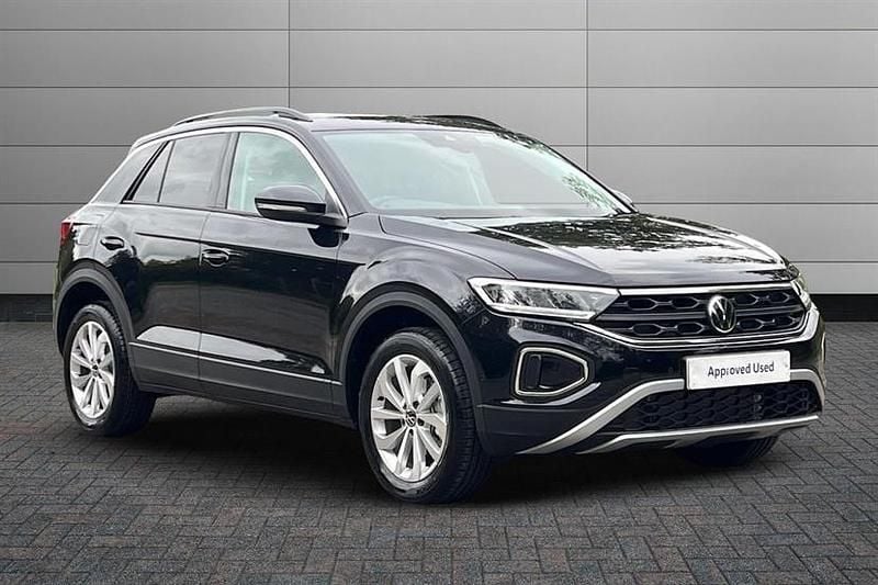 Grenadilla black New 2025 VW T-Roc Match SUV | £29,850 (Super price) - Image 1/3