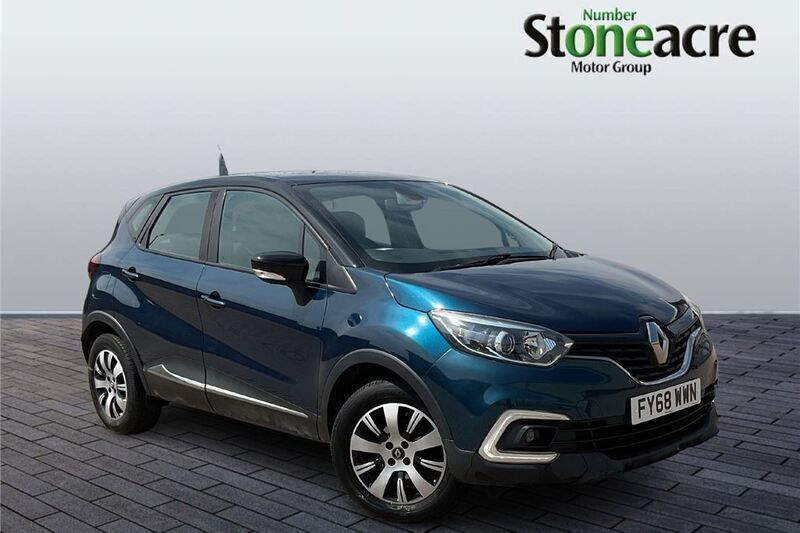 Other Used 2018 Renault Captur Play SUV | £7,995 (Fair price) - Image 1/4