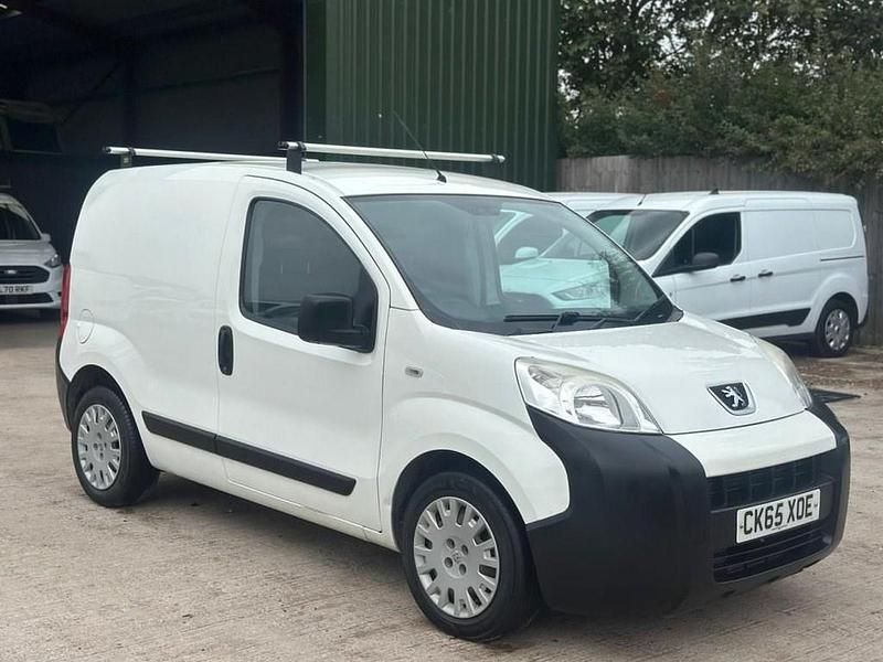 Used Peugeot Bipper 75 HP (55 kW) 2015 White MPV