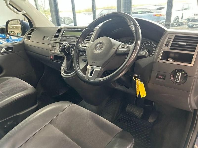 Usado VW Caravelle Executive 2014 Azul Monovolume