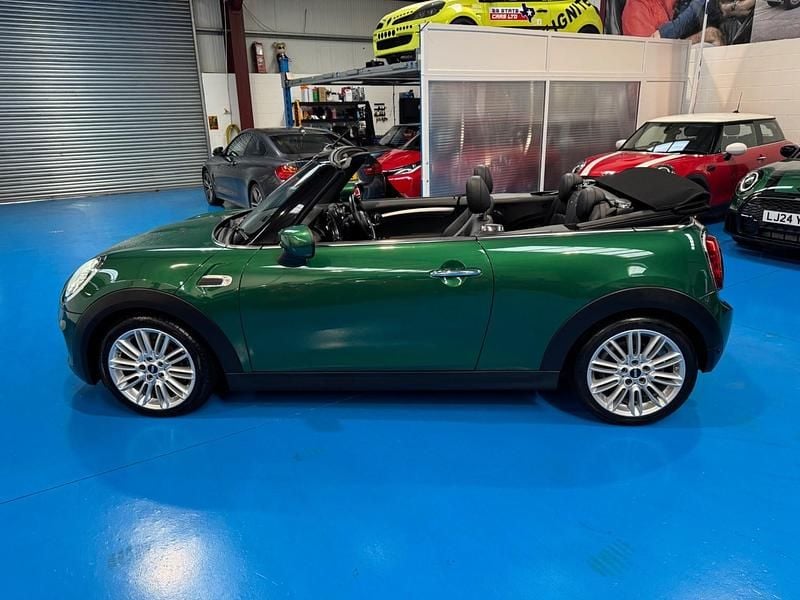 Used Mini Cooper Cabriolet Exclusive 2020 Green Cabriolet