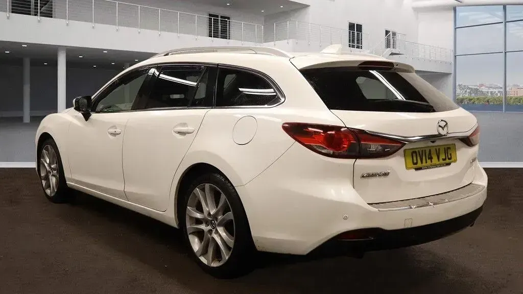 Usado Mazda 6 Inclusive 175 HP (128 kW) 2014 Branco Carrinha