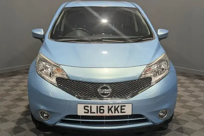 Used Nissan Note Acenta 80 HP (58 kW) 2016 Blue Hatchback