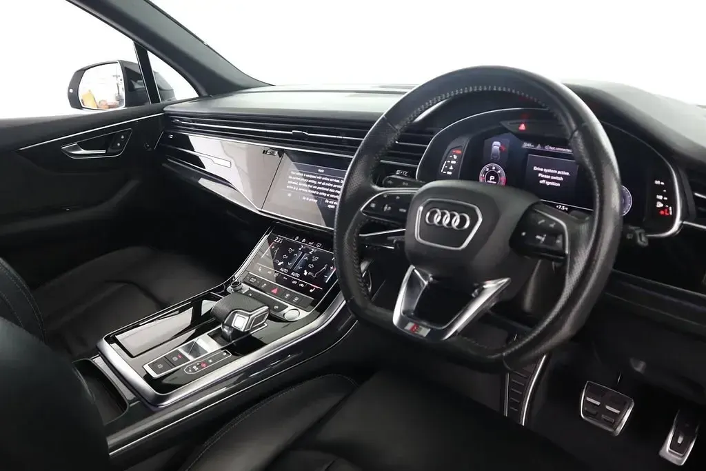Usado Audi Q7 Black Edition 2020 Blanco SUV