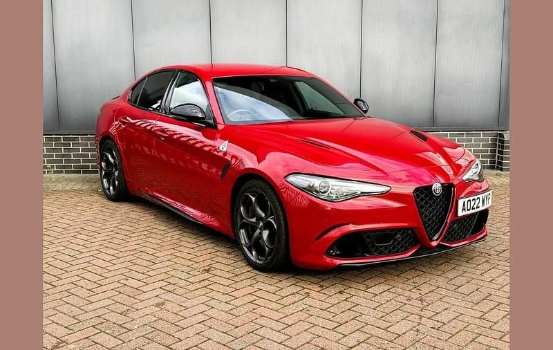 Red Used 2022 Alfa Romeo Giulia Quadrifoglio Sedan | £44,495 (Good price) - Image 1/4
