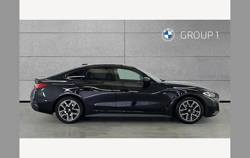Usado BMW 420 M Sport 187 CV (137 kW) 2023 Negro Coupe